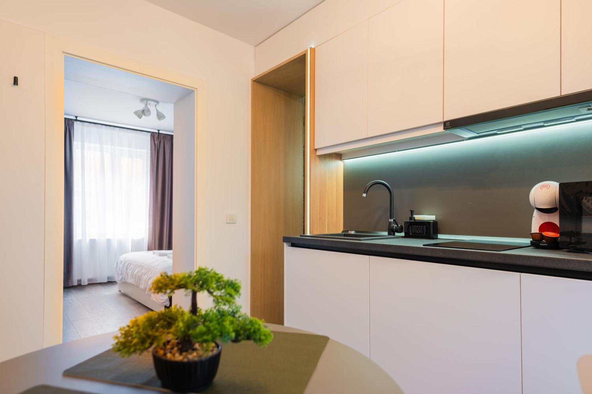 Fun House - Comfortable Stay With Garden And Near Parking Brasov Luaran gambar