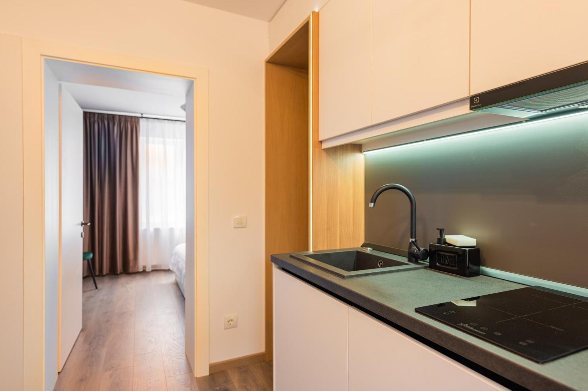 Fun House - Comfortable Stay With Garden And Near Parking Brasov Luaran gambar